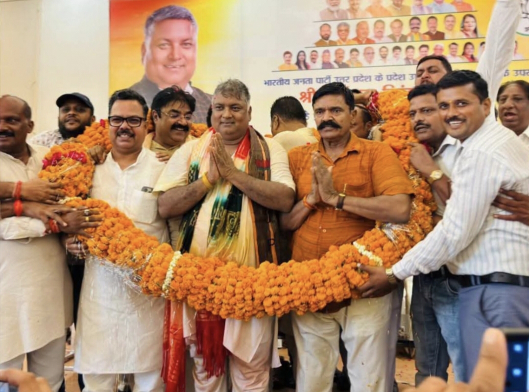 बदायूं में भाजपा प्रदेश उपाध्यक्ष दुर्विजय सिंह शाक्य का भव्य स्वागत, बारिश के बीच उमड़ा जनसैलाब